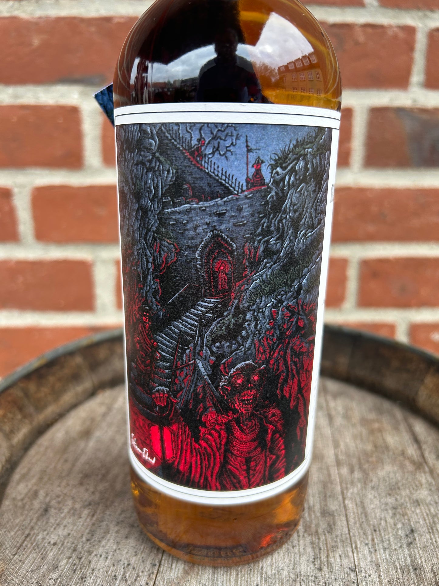 Strathclyde Distillery 1993 31 år  54.6%.  The Ghosts Of Dumbarton Castle Samhain Series