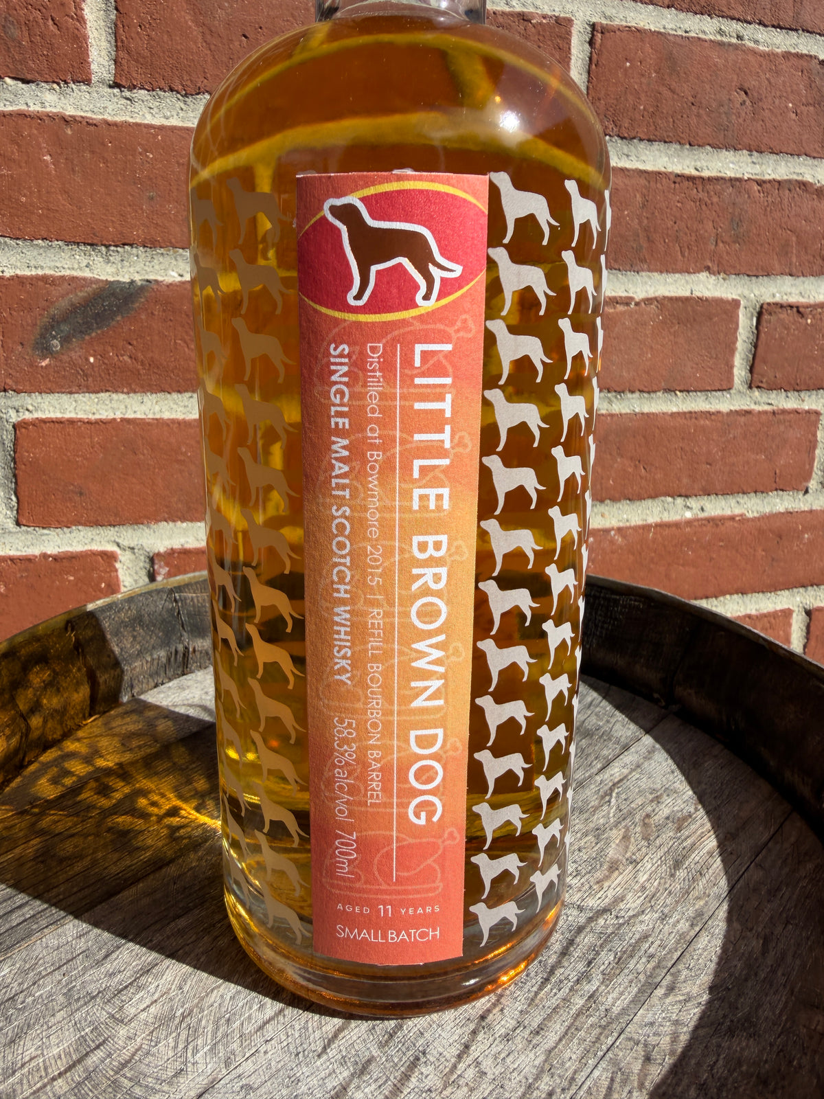 Bowmore 2015 11 år Little Brown Dog