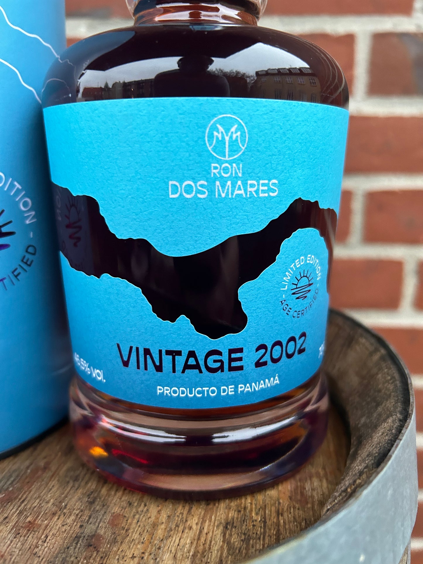 Ron Dos Mares Vintage 2002 22 år 46,5% Panama.