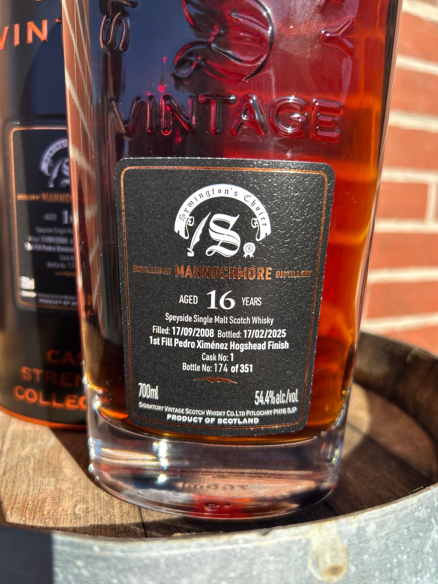 Mannochmore 2008 16 år 54,4% Signatory Symington`s Choice