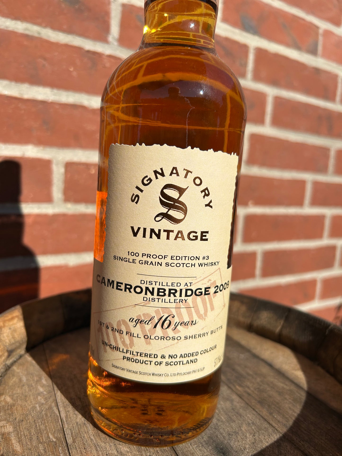 Cameronbridge 2009 16 år  57,1% #3 100 Prof Signatory Single Grain