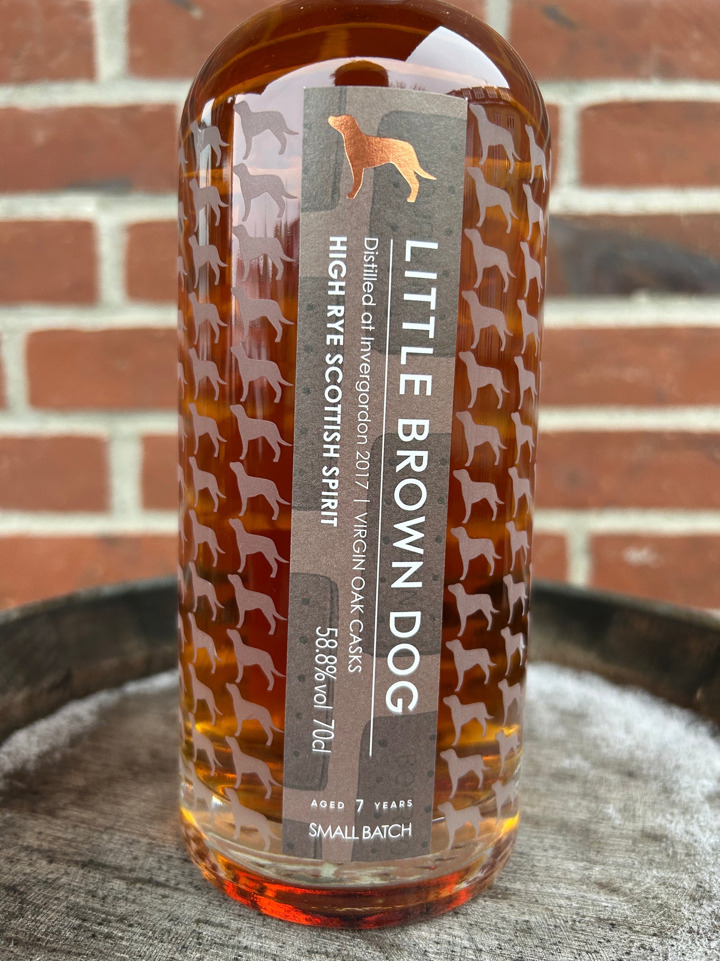 Invergordon 2017 7 år 58,5% High Rye Scottish Spirit Little Brown Dog