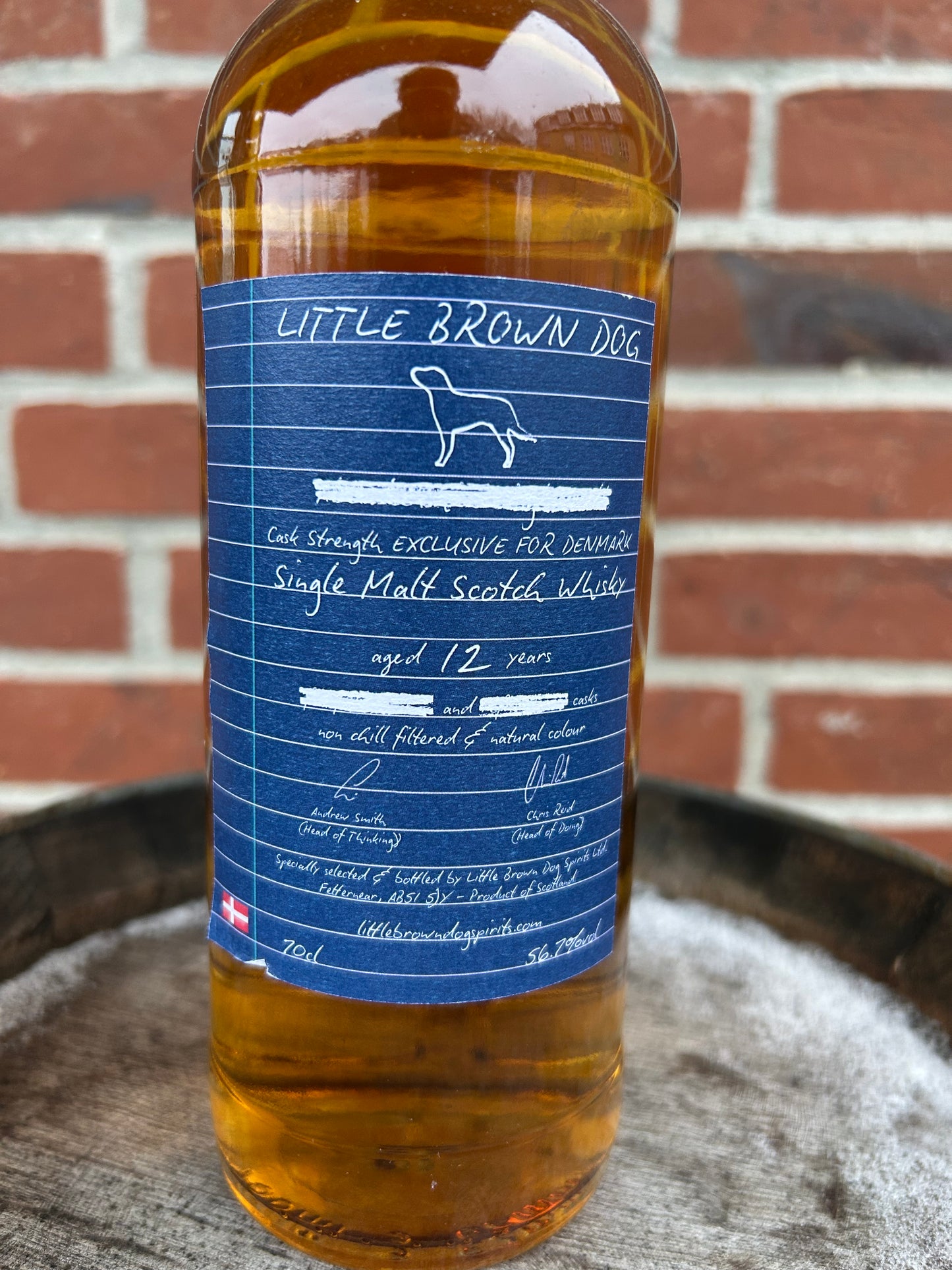 Aberdeenshire Single Malt Whisky 12 år 56,7% Cask Strength Eksklusivt til Danmark Little Brown Dog