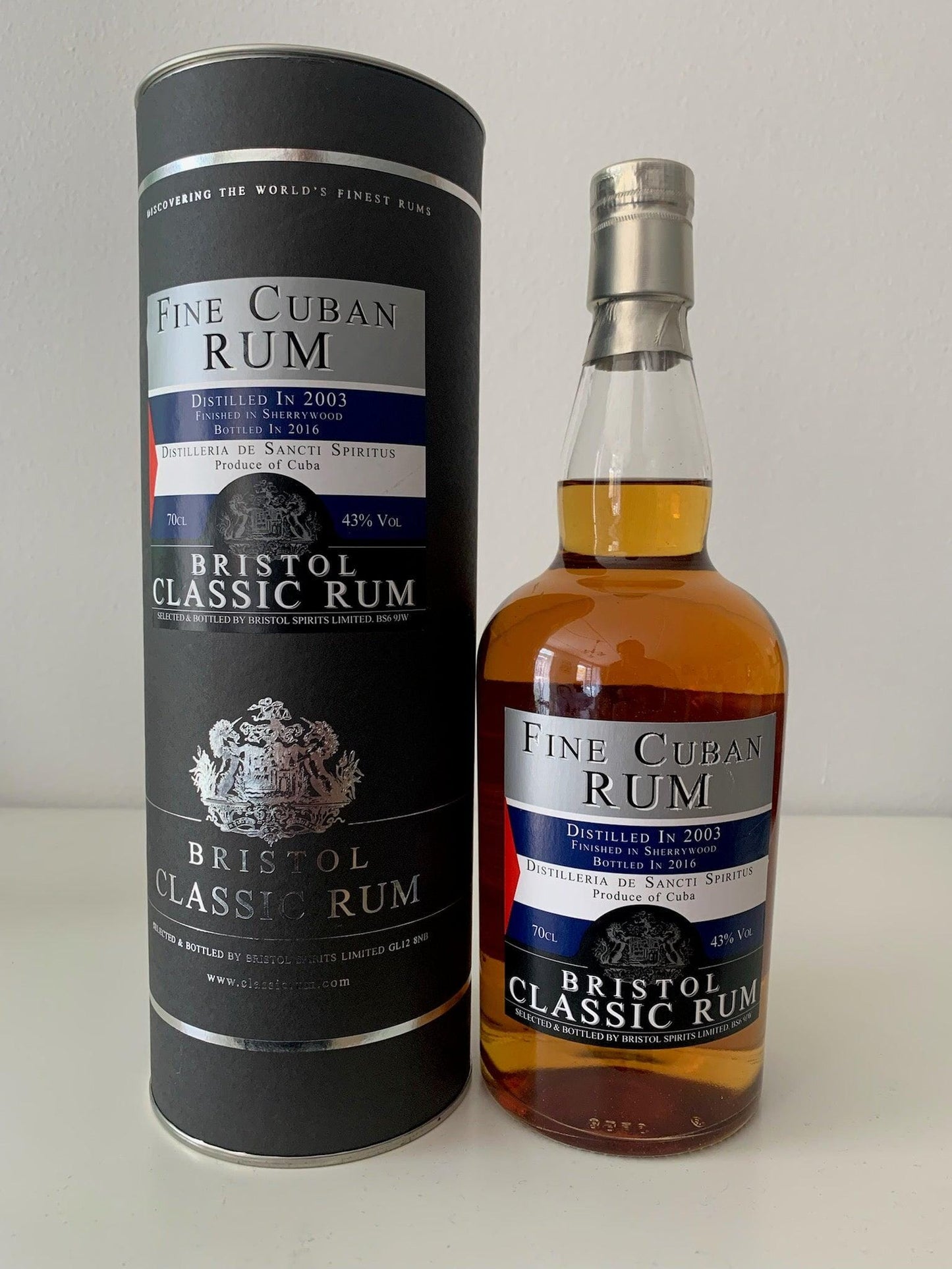 Bristol Spirits Fine Cuban Rum er destilleret på kolonne still på Distilleria De Sancti Spiritus 12 år 43% By Rauff & Fagerberg