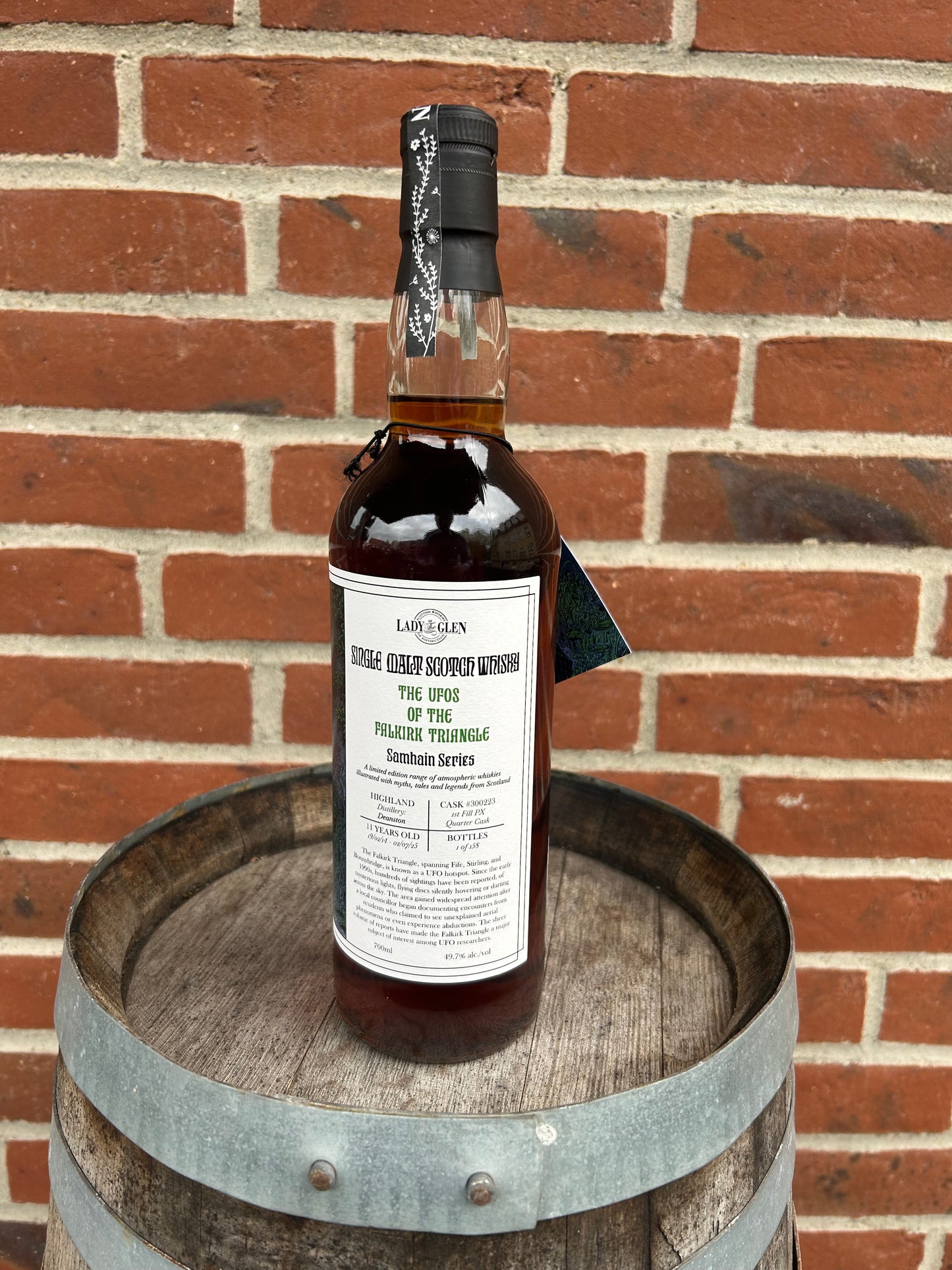 Deanston 2014 11 år – 49,7%  The Ufos Falkir Triangle Samhain Series