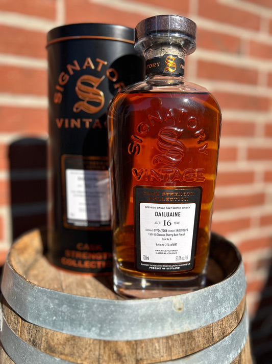 Dailuaine 2008 16 år 57,0% Signatory Vintage Decanter