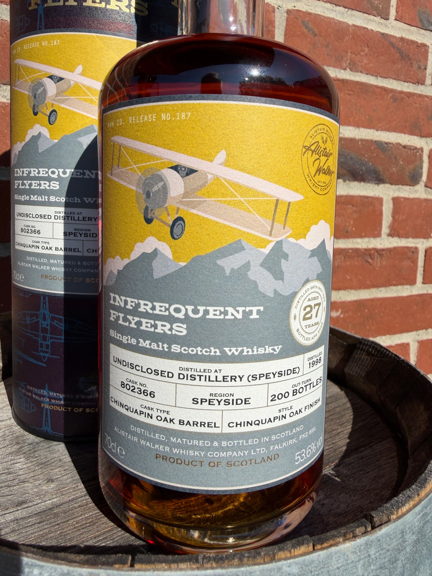 Undisclosed Speyside 1998 27 år 53.6% Infrequent Flyers