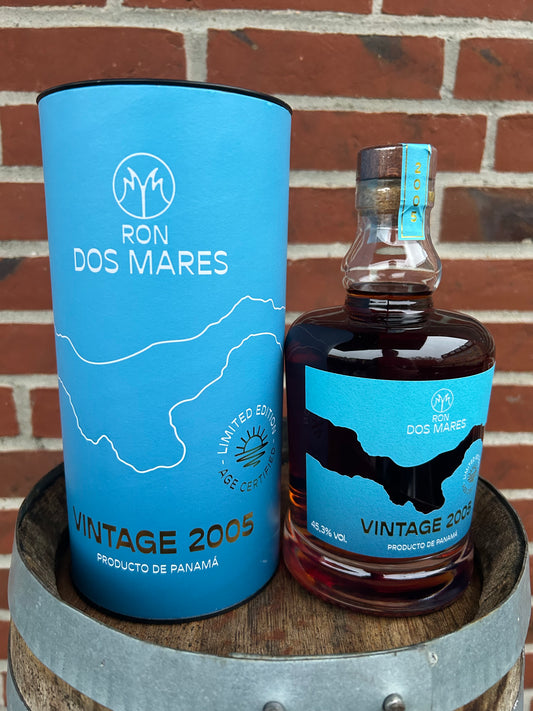 Ron Dos Mares Vintage 2005 19 år 45,3% Panama.