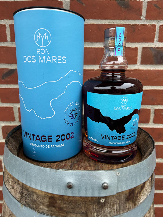 Ron Dos Mares Vintage 2002 22 år 46,5% Panama.