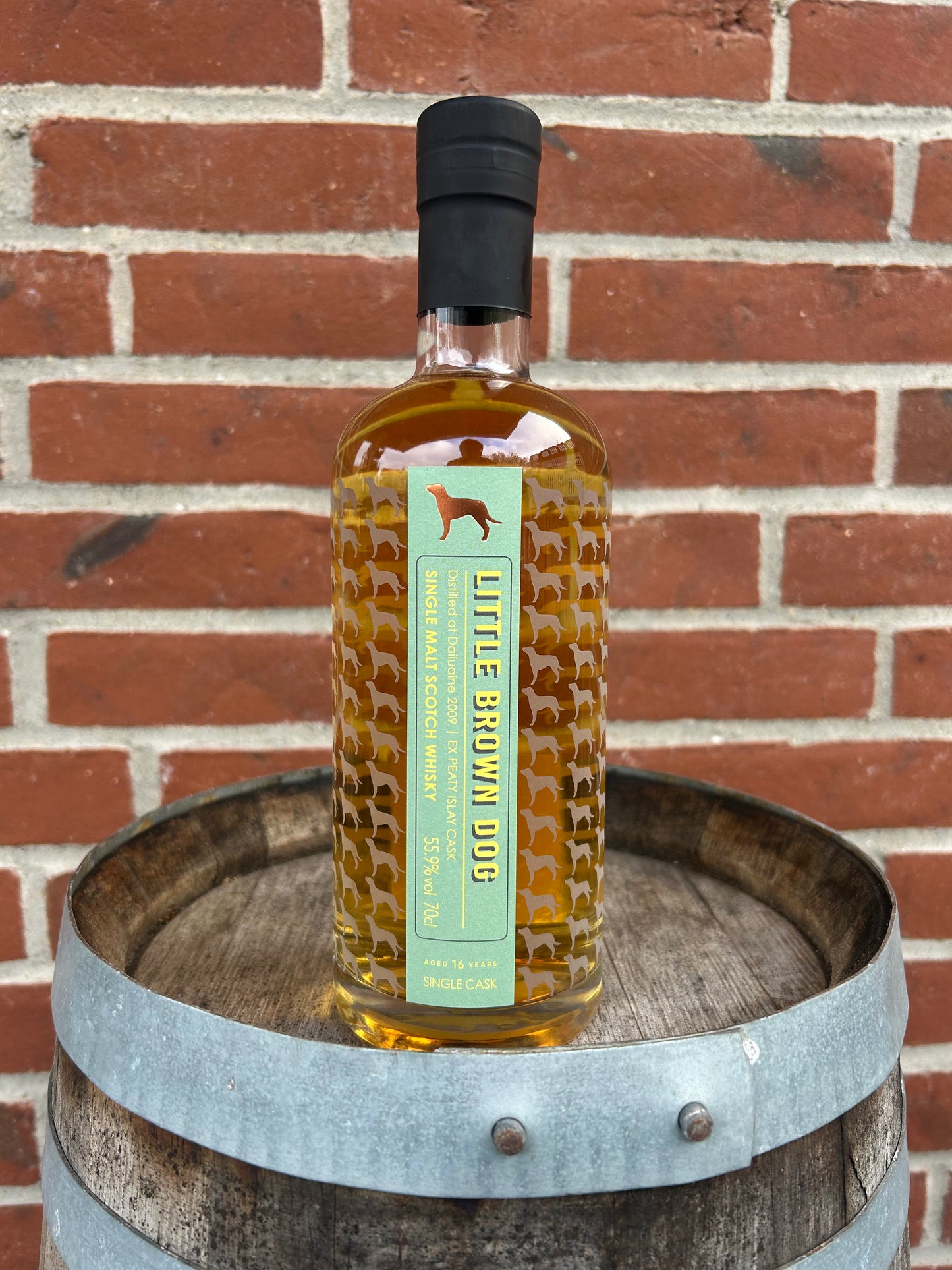 Dailuaine 2009 16 år 55,9% ex Peaty Islay cask  Little Brown Dog