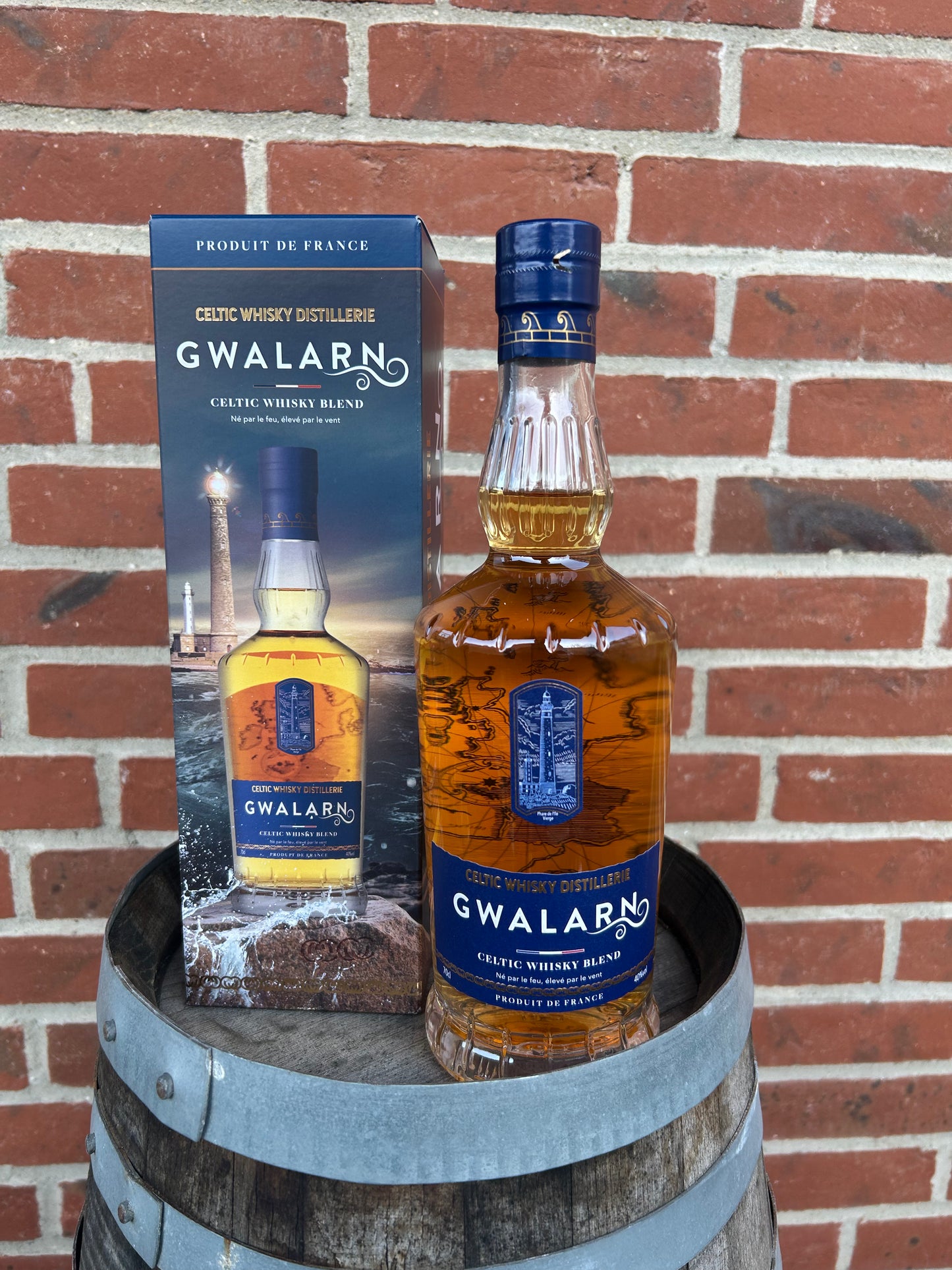 GWALARN WHISKY 40% Blended Whisky