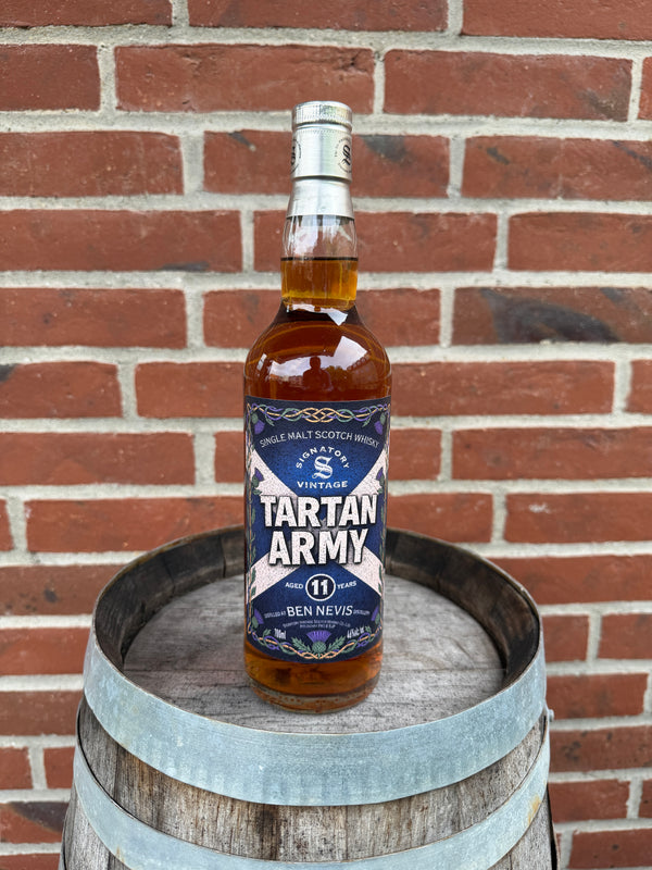 Ben Nevis 11 år 46% “Tartan Army” Signatory Vintage