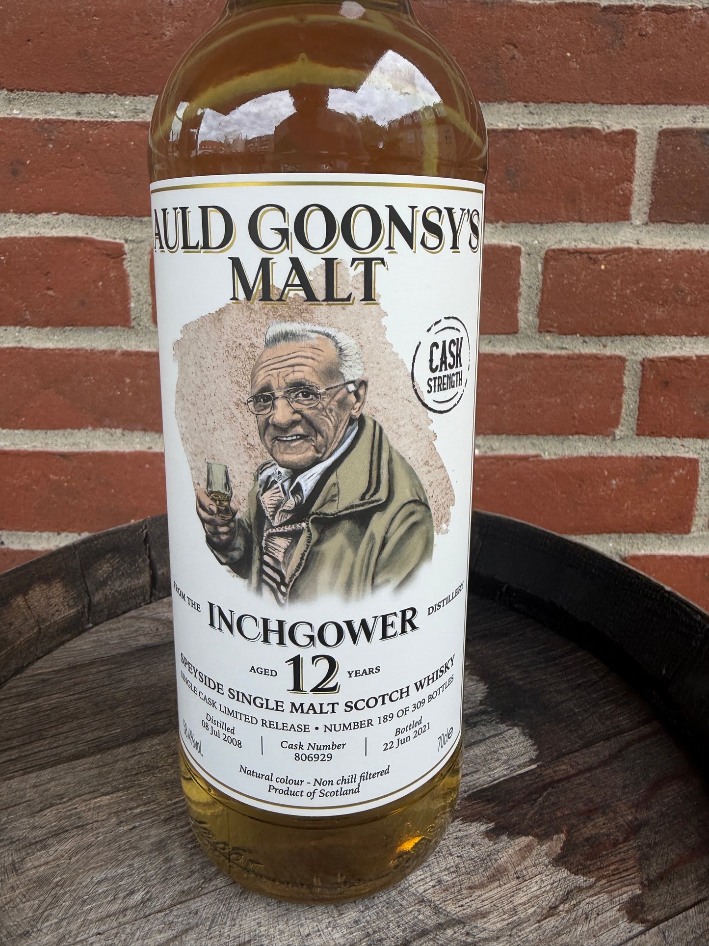 Inchgower 12 år 58,4% cask nr. 806929.cask strength.